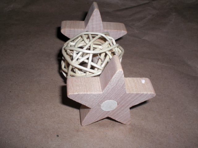 Star Willow Ball Rattle