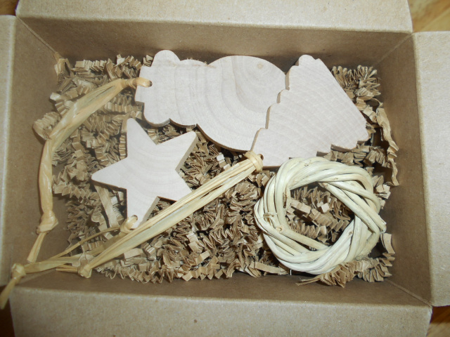 Bunny Home Holiday Decoration Kit